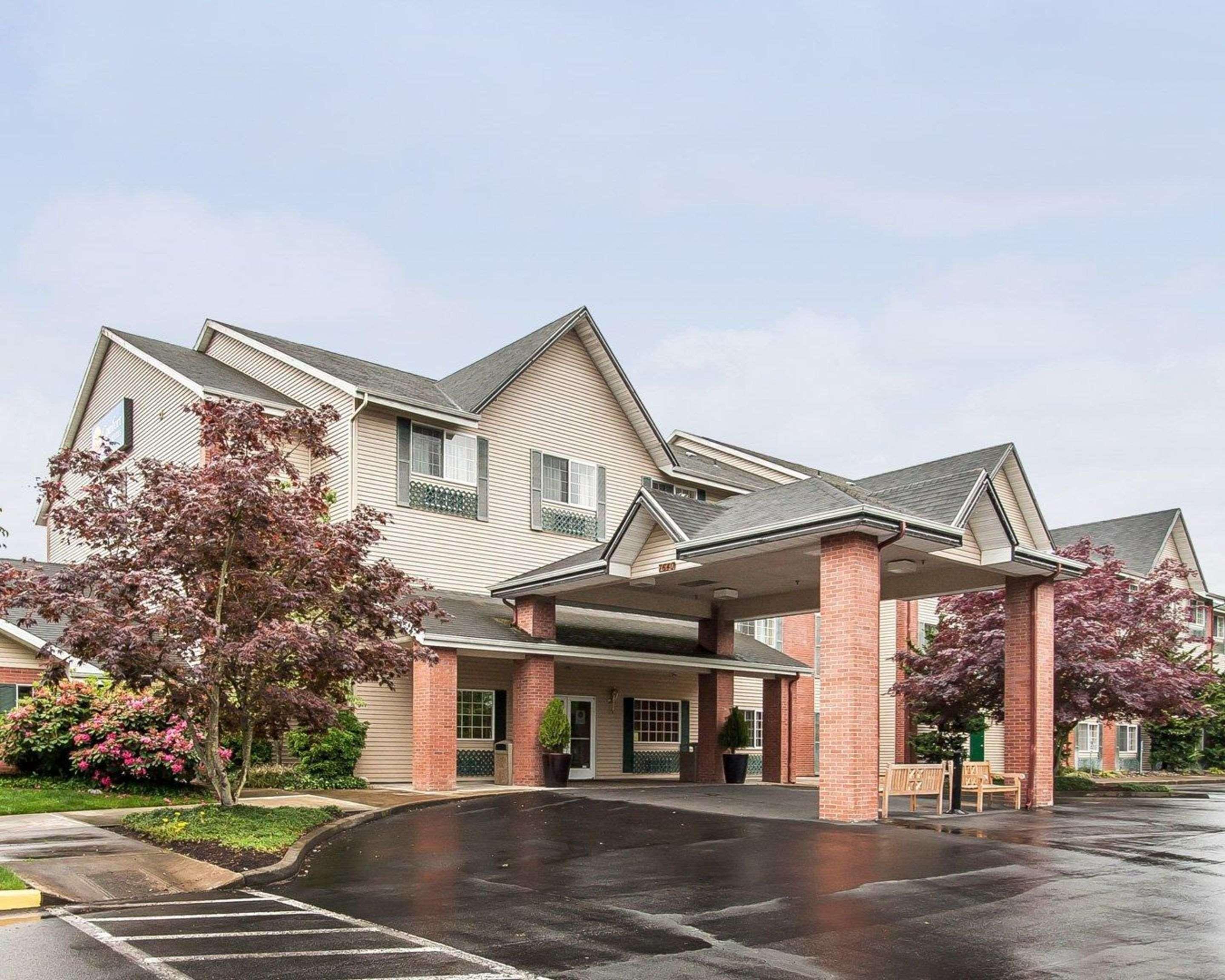 Comfort Inn & Suites Tualatin - Lake Oswego South Exterior foto