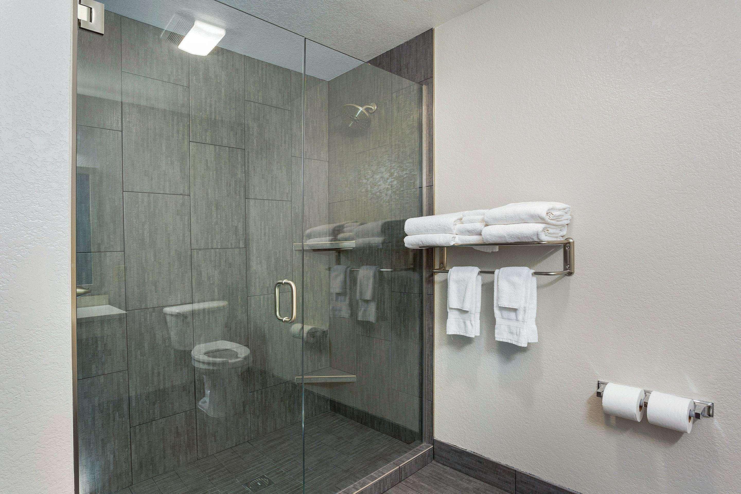 Comfort Inn & Suites Tualatin - Lake Oswego South Exterior foto