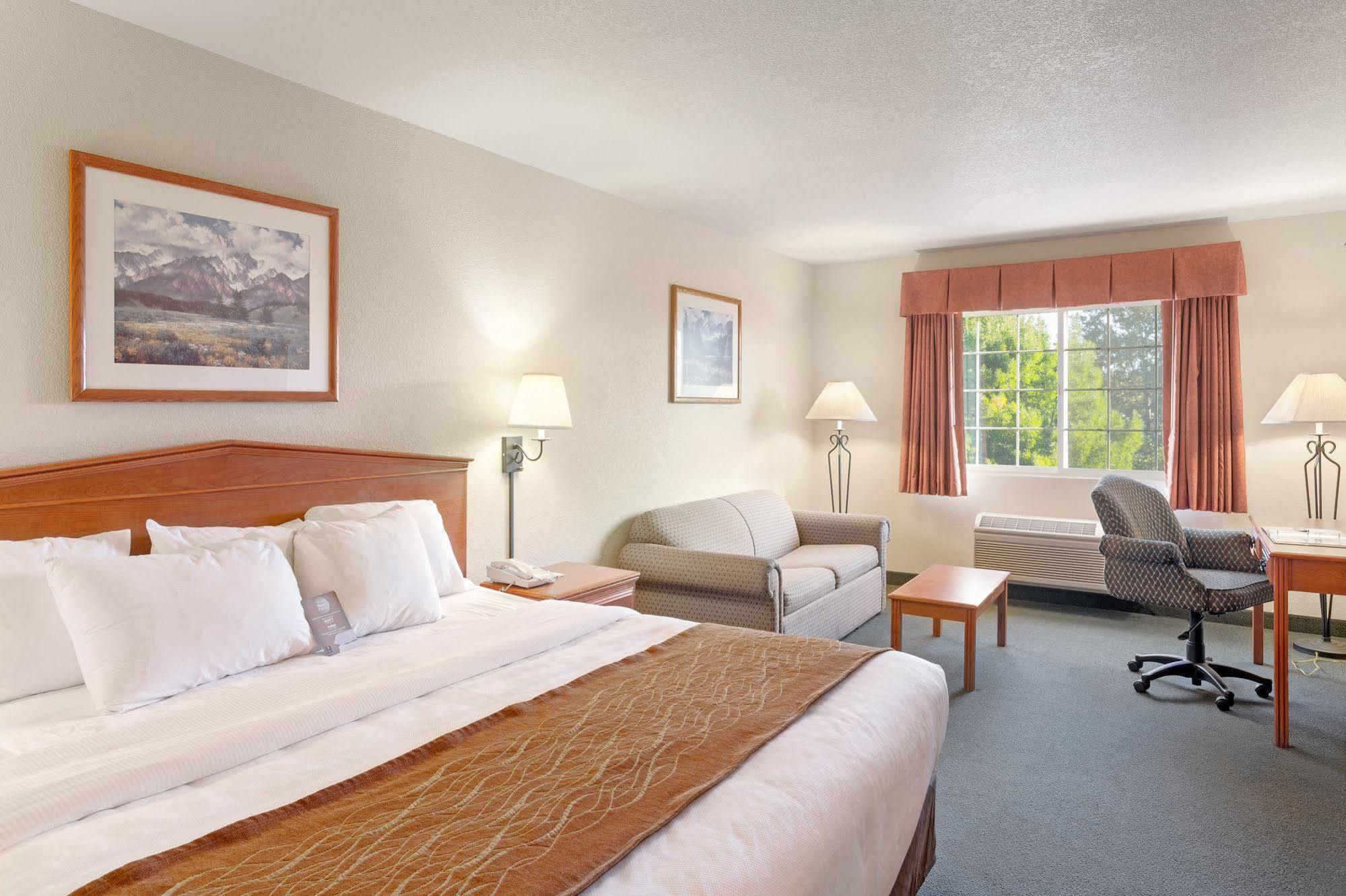 Comfort Inn & Suites Tualatin - Lake Oswego South Exterior foto